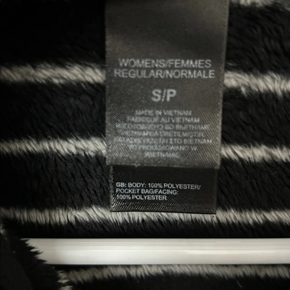 The North Face Women's Black and White Striped Fleece Full Zip Jacket Small P - Picture 5 of 7